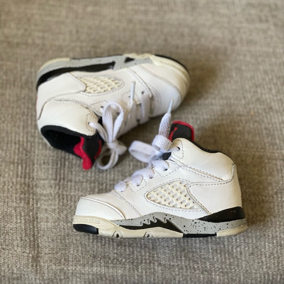 Nike Air Jordan V 5 White Cement Retro 2017 Toddler - Picture 2 of 3